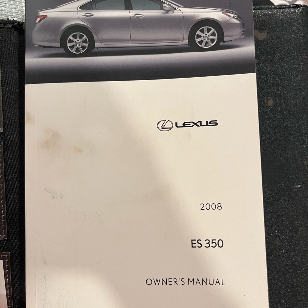 Car Owner's Manual with Illustrations
